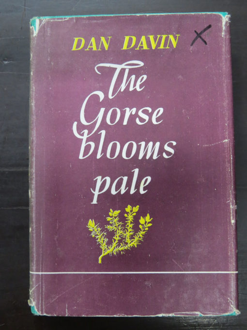 Dan Davin The Gorse Blooms Pale photo 1