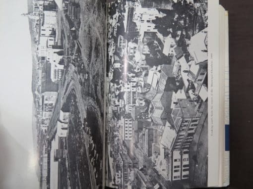 K. C. McDonald, City of Dunedin : A Century of Civic Enterprise - Image 12
