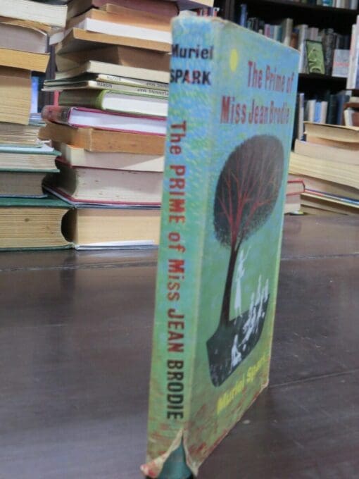Muriel Spark, The Prime of Miss Jean Brodie - Image 11