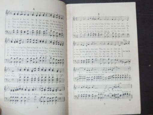 Himene Maori : Tawhito, Hou, Maori Hymns Old and New - Image 4