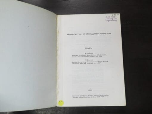 W. Ambrose, P. Duerden, Archaeometry, An Australasian Perspective - Image 8