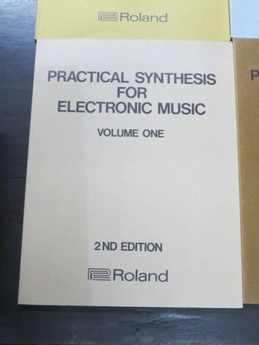 The Synthesizer, 4pc box set, Roland, Japan,1981 - Image 3