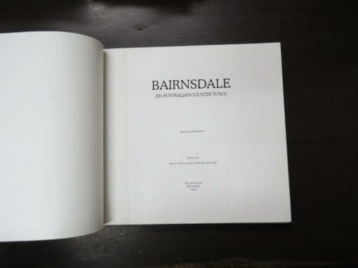 Malcolm Mathieson, Bairnsdale, An Australian Country Town, edited by Debra Squires, Linda Barraclough - Image 8