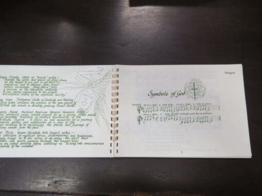 Betty Wendelborn, Sing Green, Songs of the Mystics, illustrated by Rae Minogue - Image 6