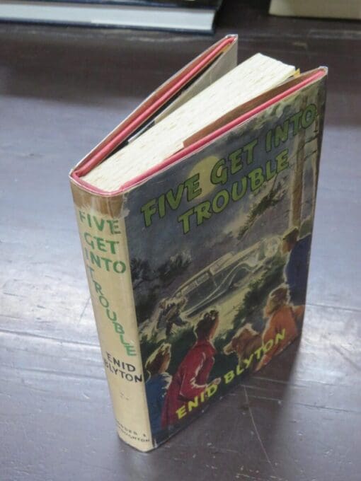 Enid Blyton, Five Get Into Trouble, 1949 - Image 14