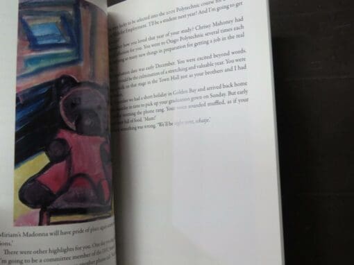 Huberta Hellendoorn, The Madonna In The Suitcase - Image 4